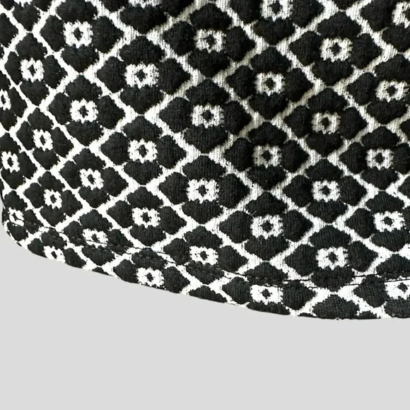 MAX STUDIO | NWOT | BLACK AND WHITE IKAT PRINT DRESS | SIZE MEDIUM - Picture 8 of 10